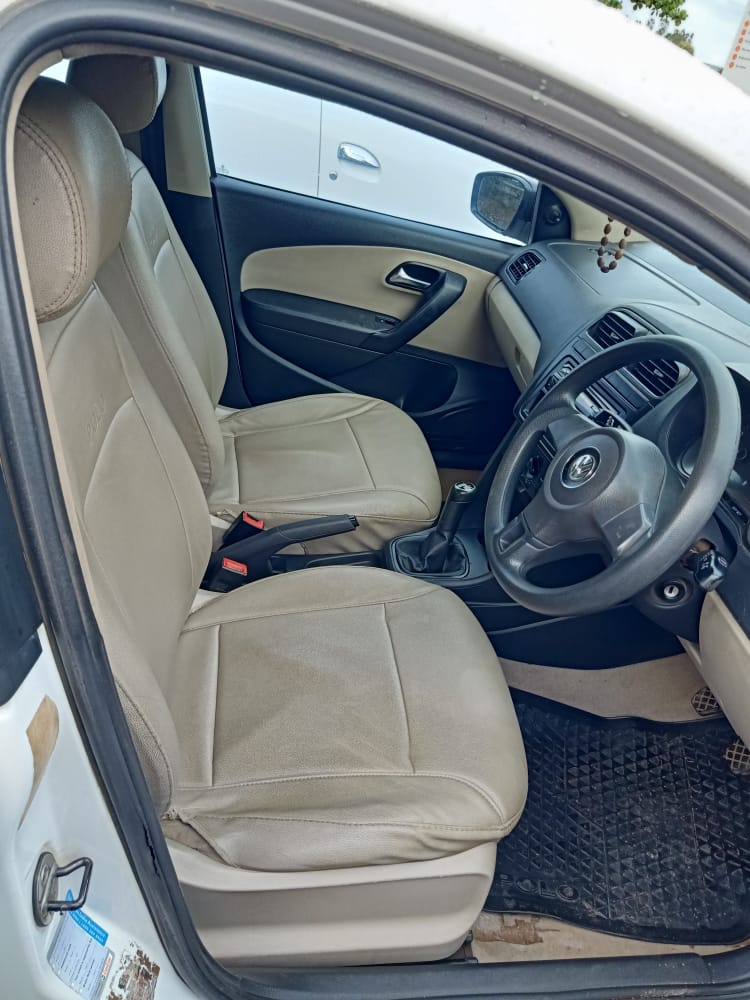 Volkswagen Polo(2010-2012) Trendline 1.2l P